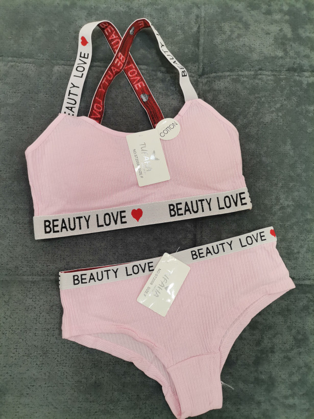 ست نیمتنه و شورت کبریتی پاستیلی دخترانه تینیجری مدل beauty love
