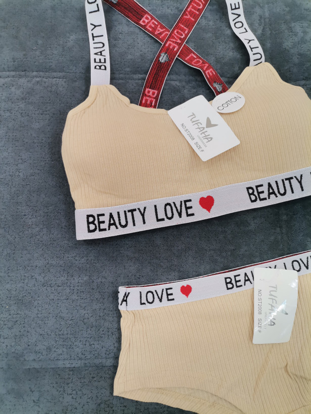 ست نیمتنه و شورت کبریتی پاستیلی دخترانه تینیجری مدل beauty love