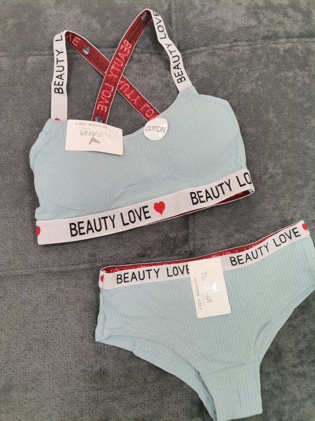 ست نیمتنه و شورت کبریتی پاستیلی دخترانه تینیجری مدل beauty love