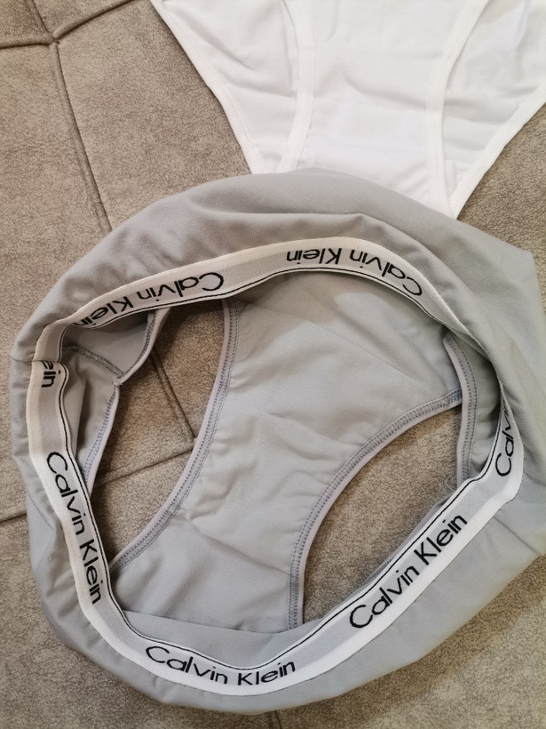 شورت زنانه نخی کش پهن کلوین ck - پک و تک - مناسب تا44