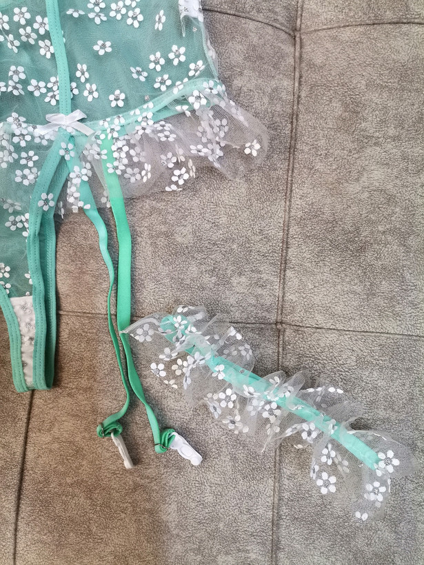 بادی سرهمی زنانه فنردار کلاسیک 3تکه طرح تور حریر بابونه شایانی سایز 36تا42ریز